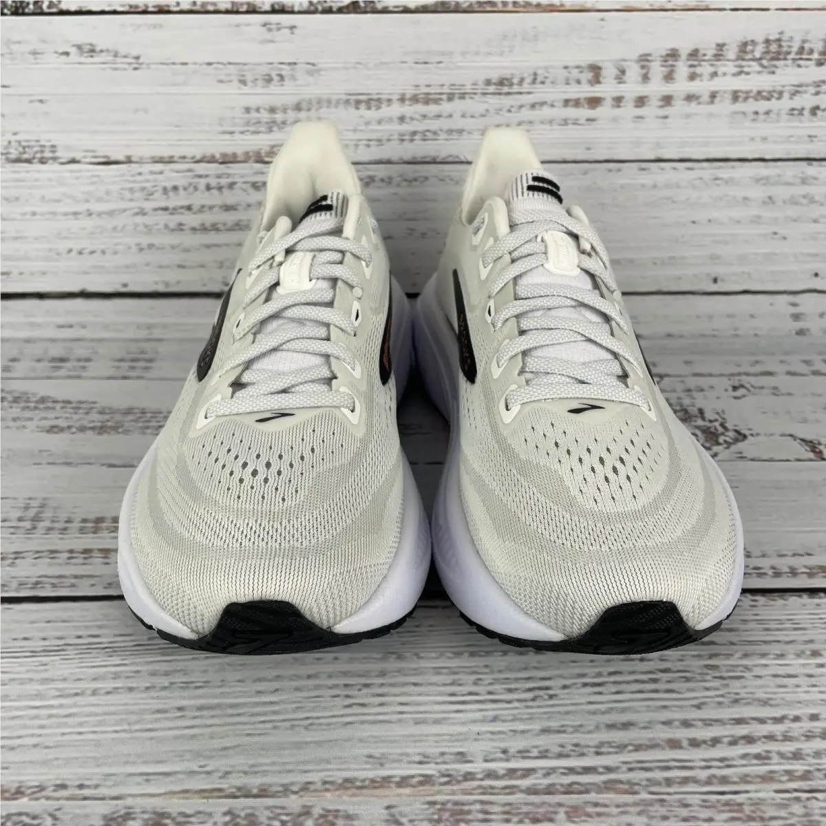 Brooks shoes - Brooks Ghost - Ghost - White (UPC: 195394872309) 1