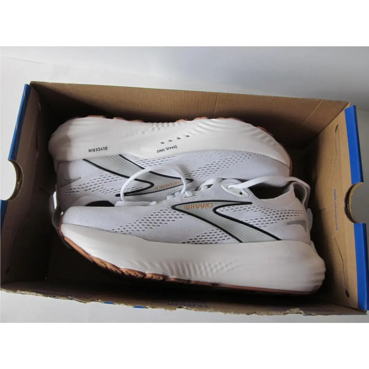 Brooks shoes - Brooks Glycerin 22 - Glycerin - White/Grey/Black 4