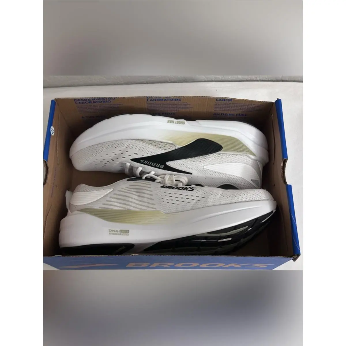 Brooks shoes - White 7