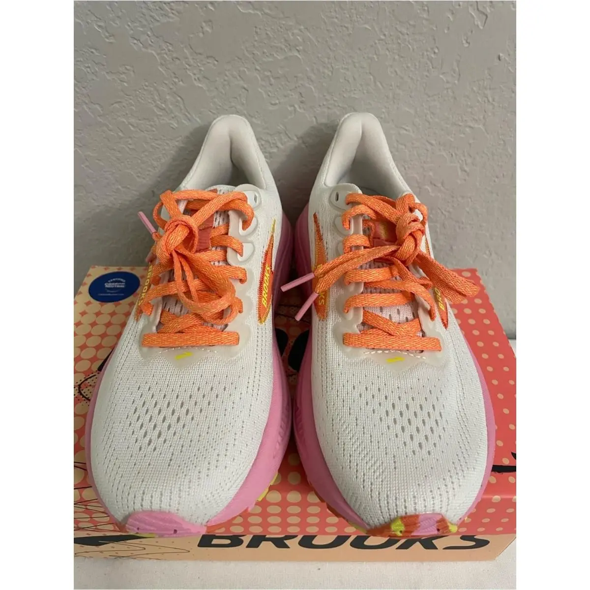 Brooks shoes - White 0