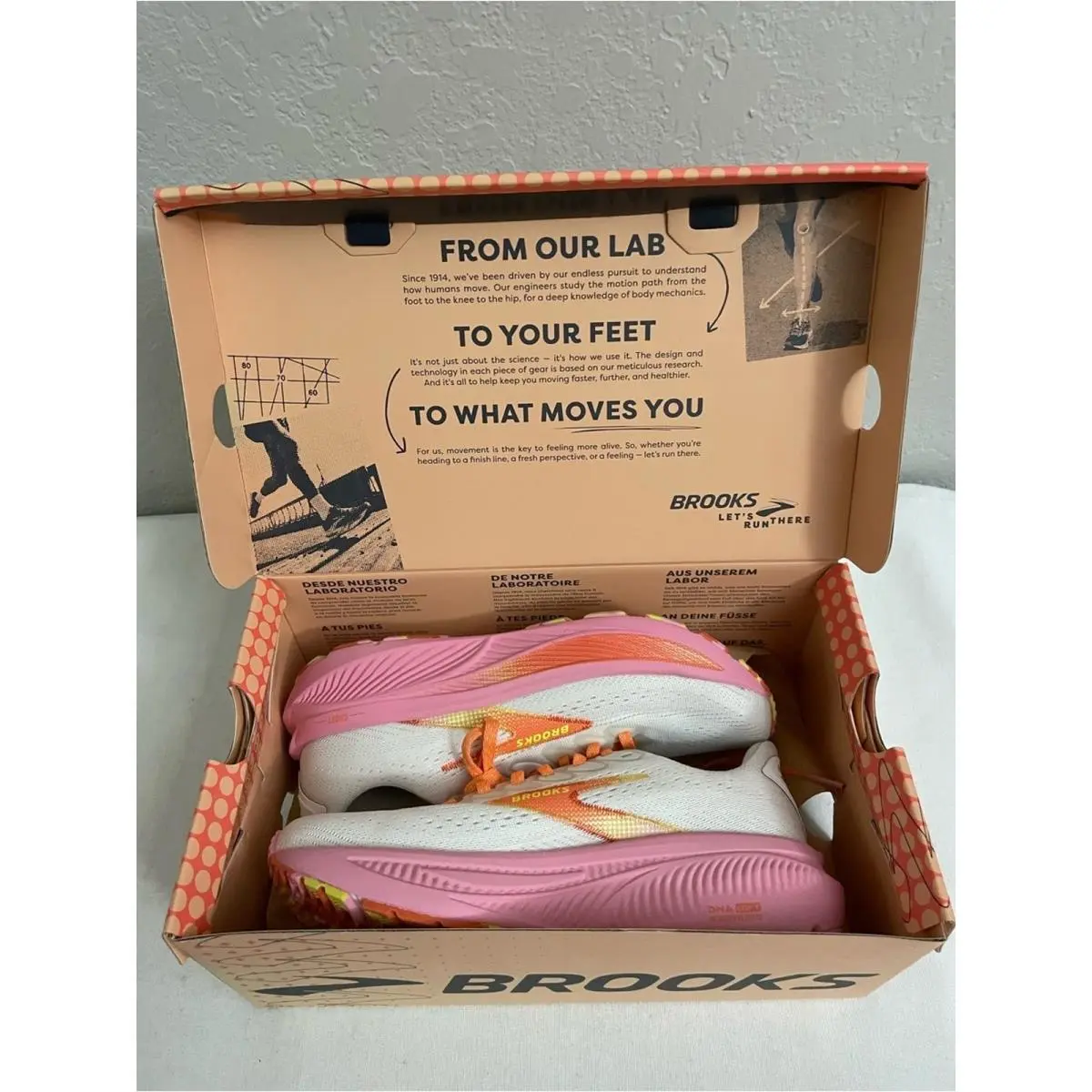 Brooks shoes - White 7