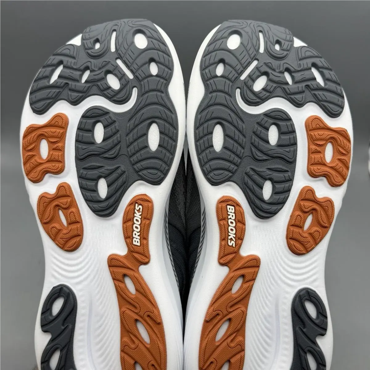Brooks shoes - Brooks Adrenaline GTS 25 - Adrenaline GTS - 1104541D040 - Gray (UPC: 0195394878141) 7