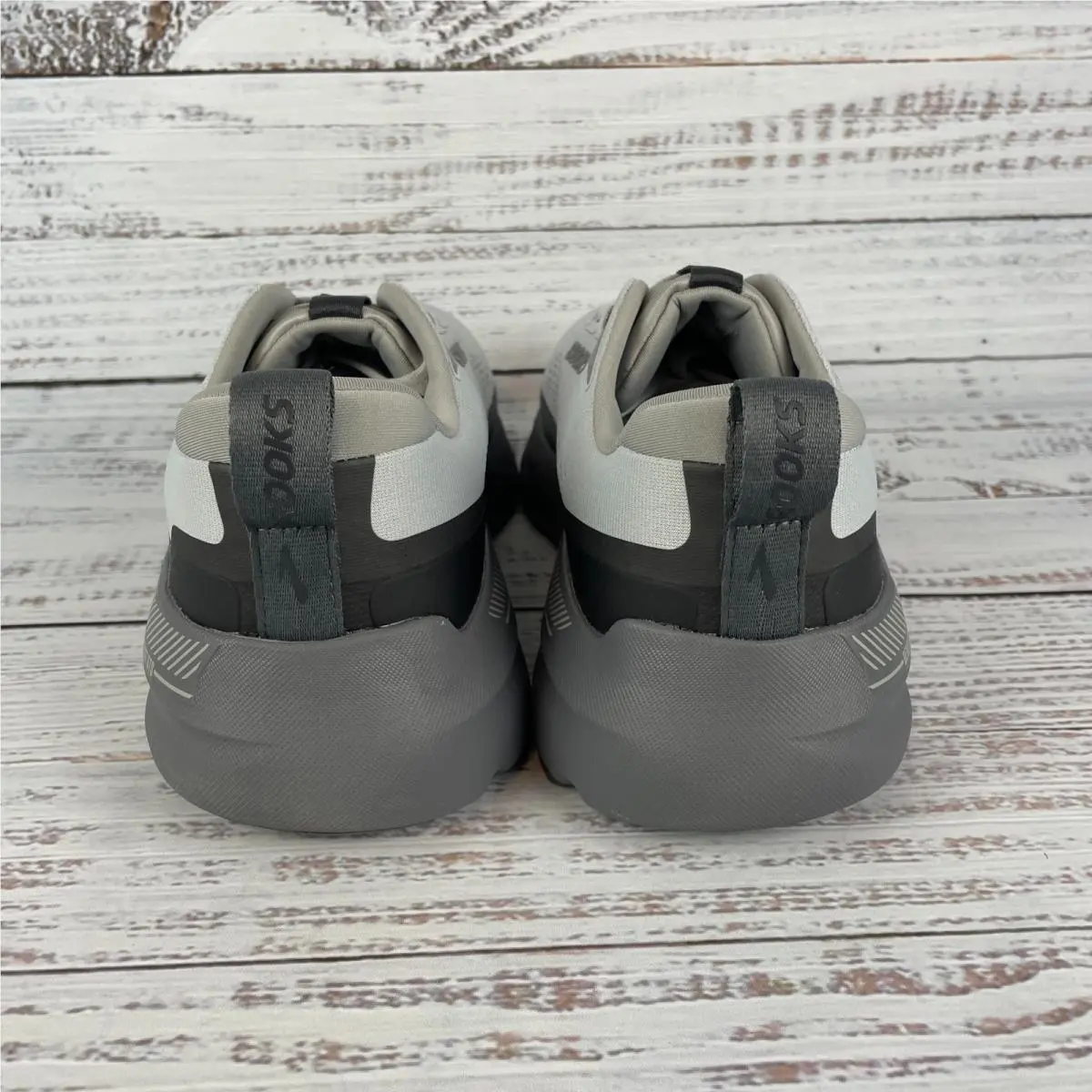 Brooks shoes - Brooks Beast - Beast - Gray (UPC: 195394755220) 3