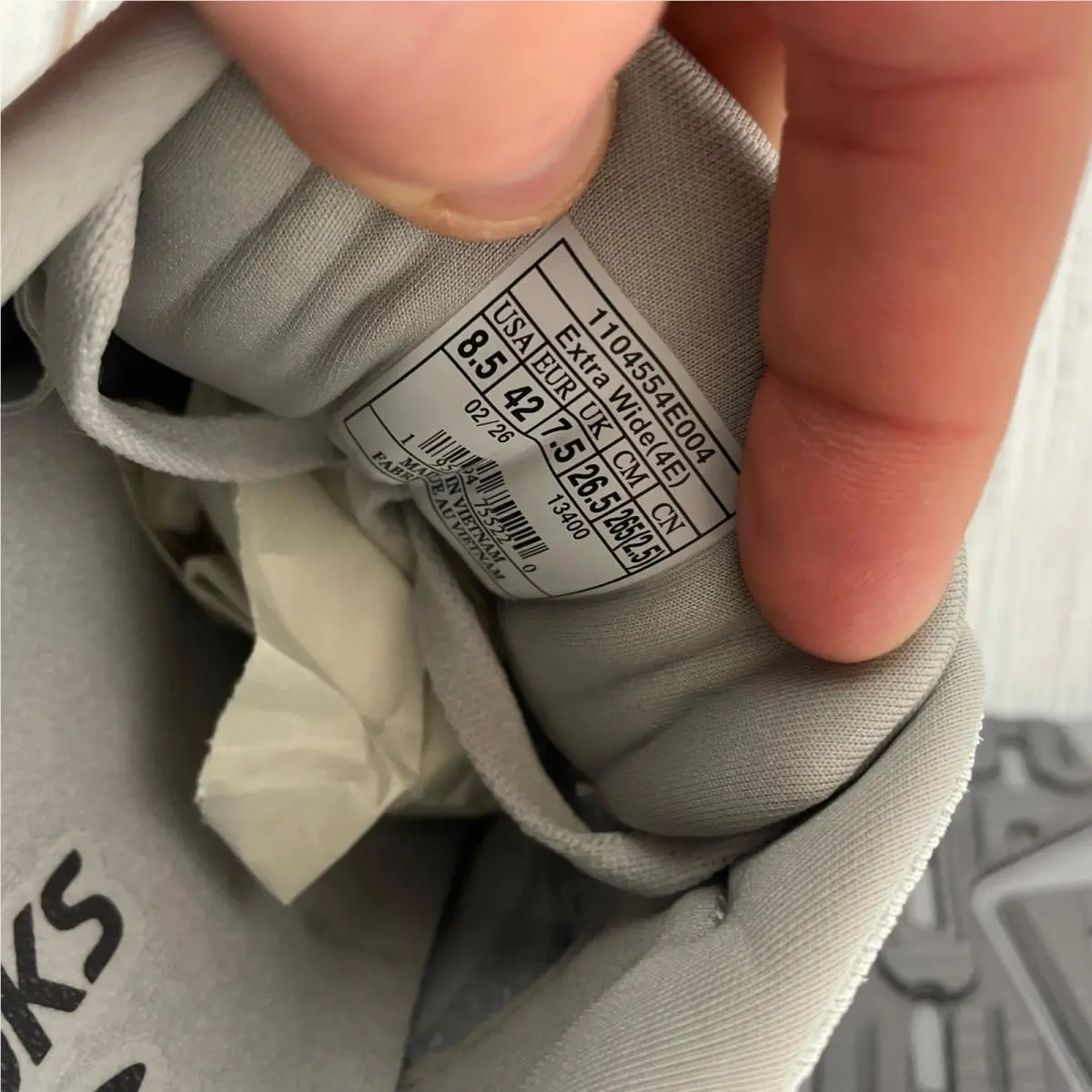 Brooks shoes - Brooks Beast - Beast - Gray (UPC: 195394755220) 7