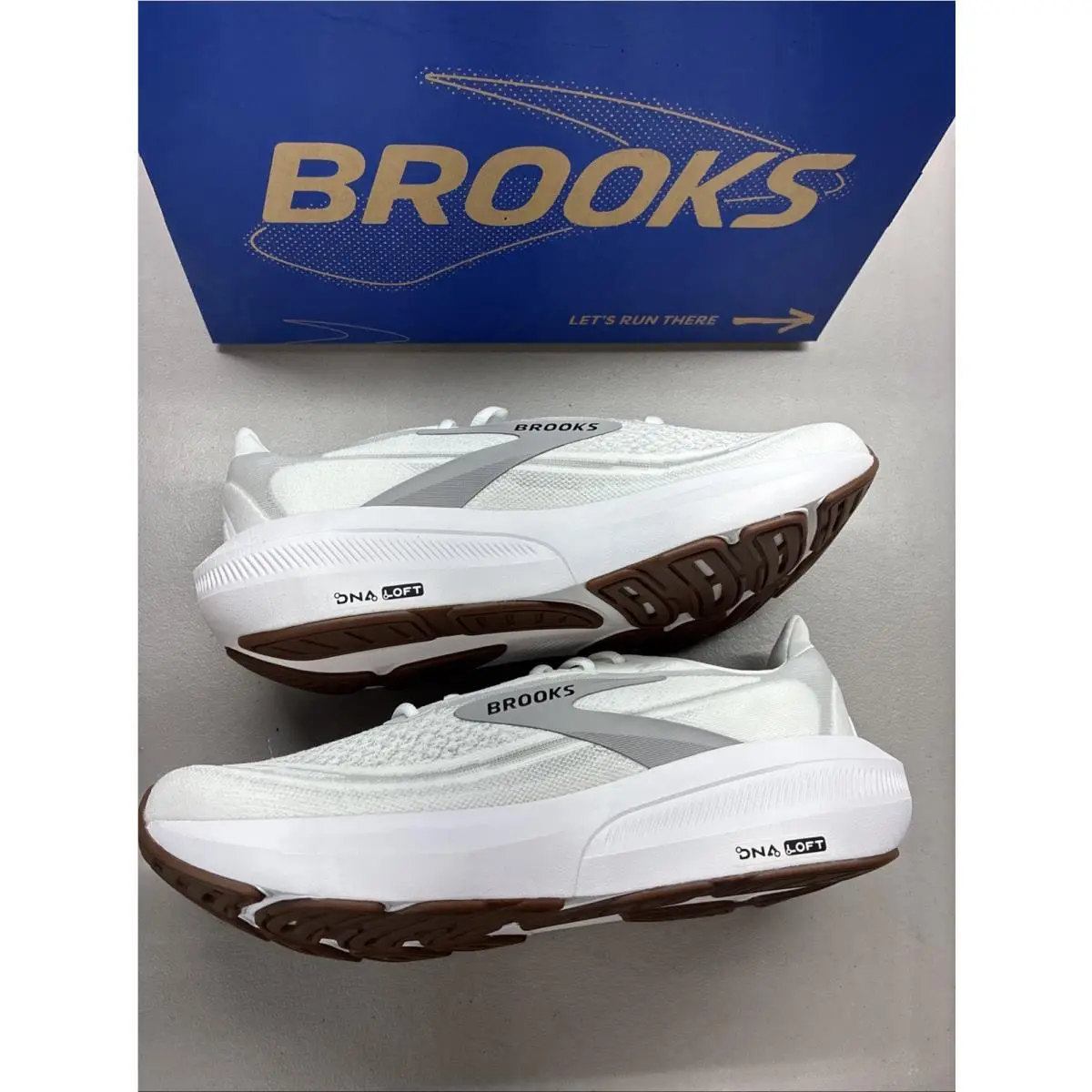 Brooks shoes - Brooks Revel 9 - Revel - 120489 1B 135 - White (UPC: 195394906578) 1