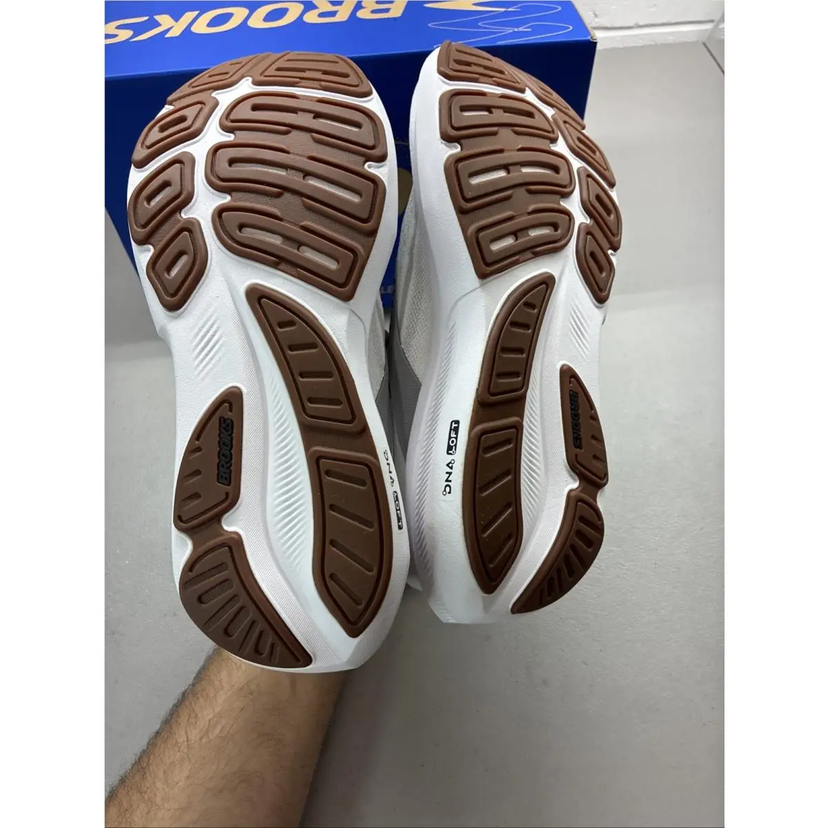 Brooks shoes - Brooks Revel 9 - Revel - 120489 1B 135 - White (UPC: 195394906578) 5