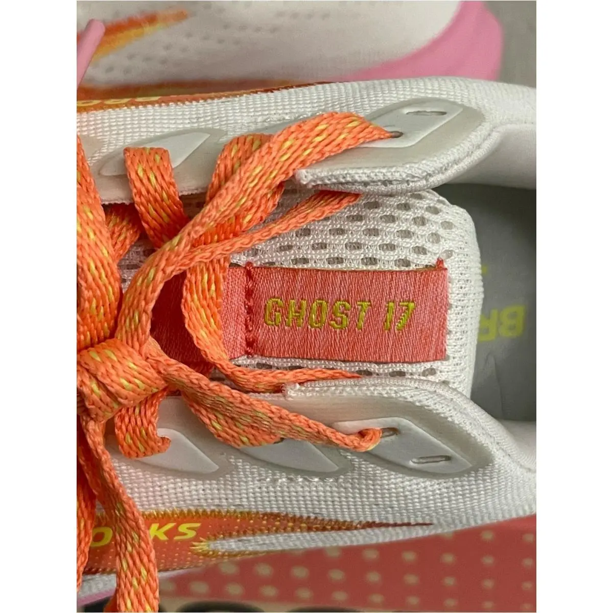 Brooks shoes - Brooks Ghost 17 - Ghost - White 4