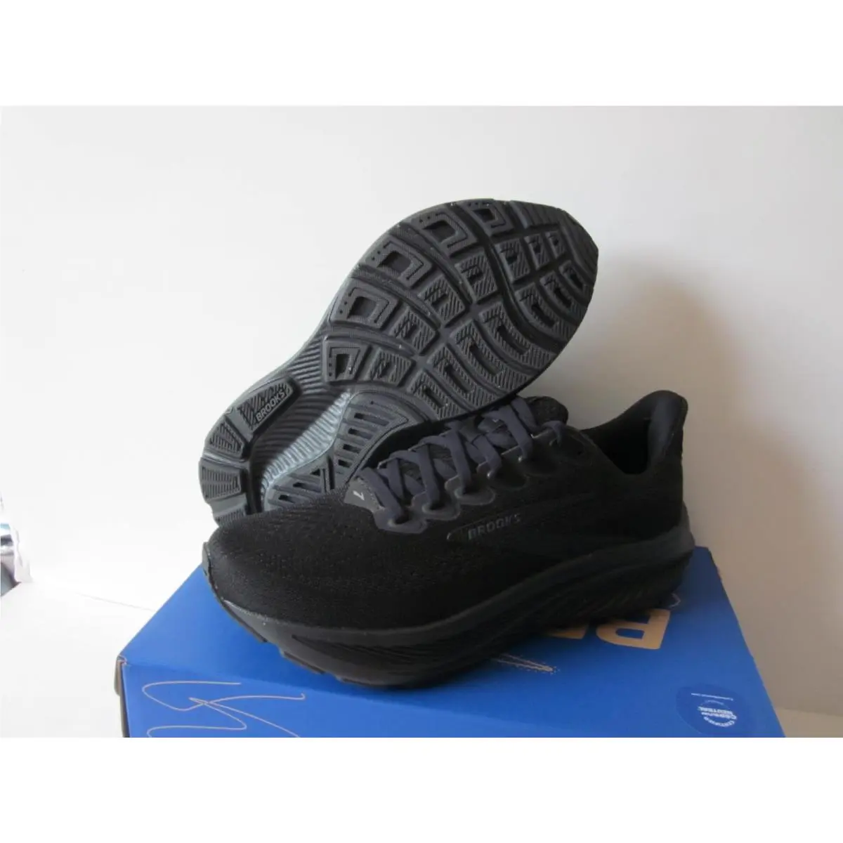 Brooks shoes - Brooks Ghost 17 - Ghost - Black 0