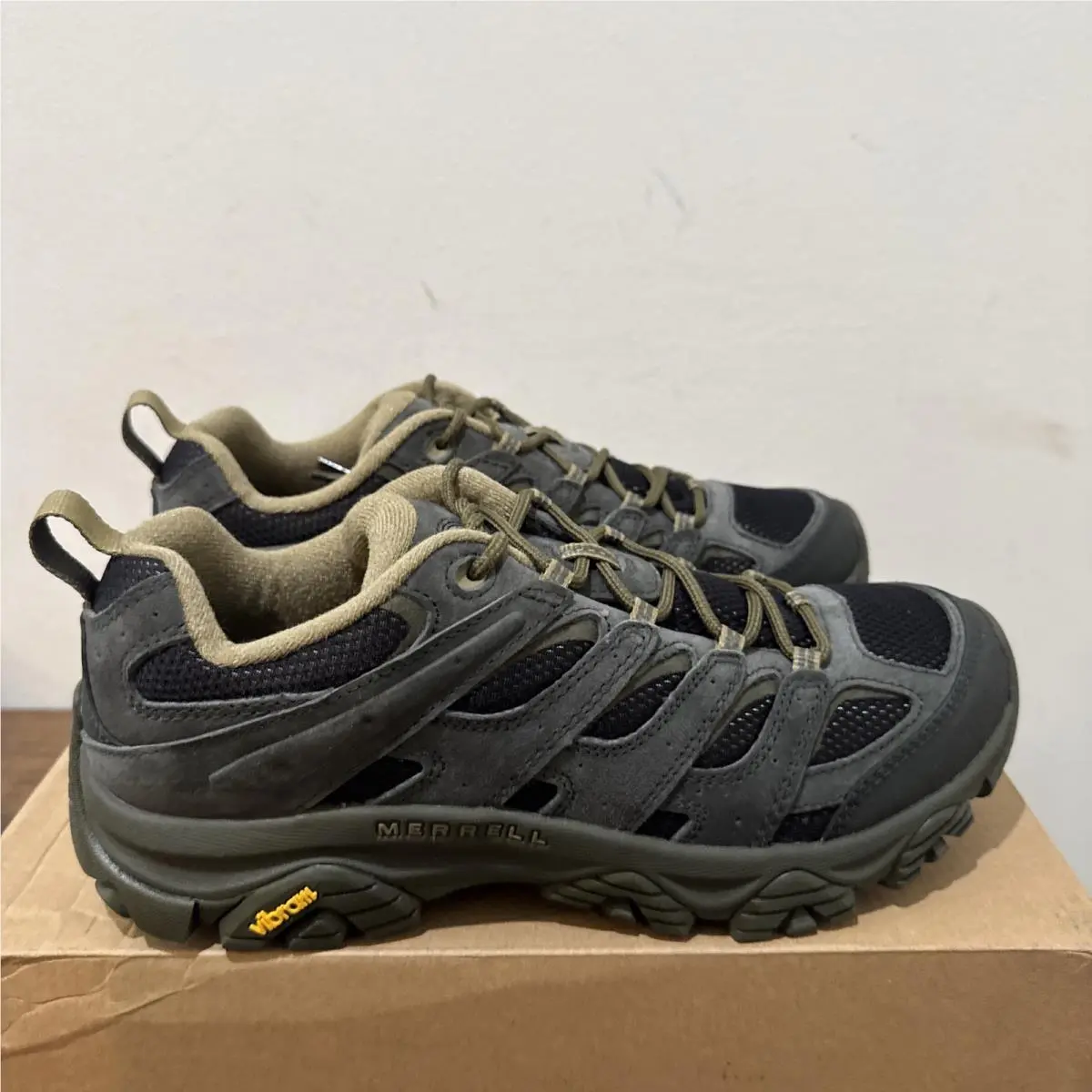 Merrell shoes - J00005077W - J00005077W - Black/Beluga (UPC: 0195021603092) 1