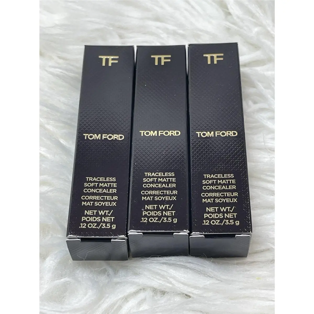 Tom Ford Traceless Soft Matte Concealer Stick. Ono Blanc