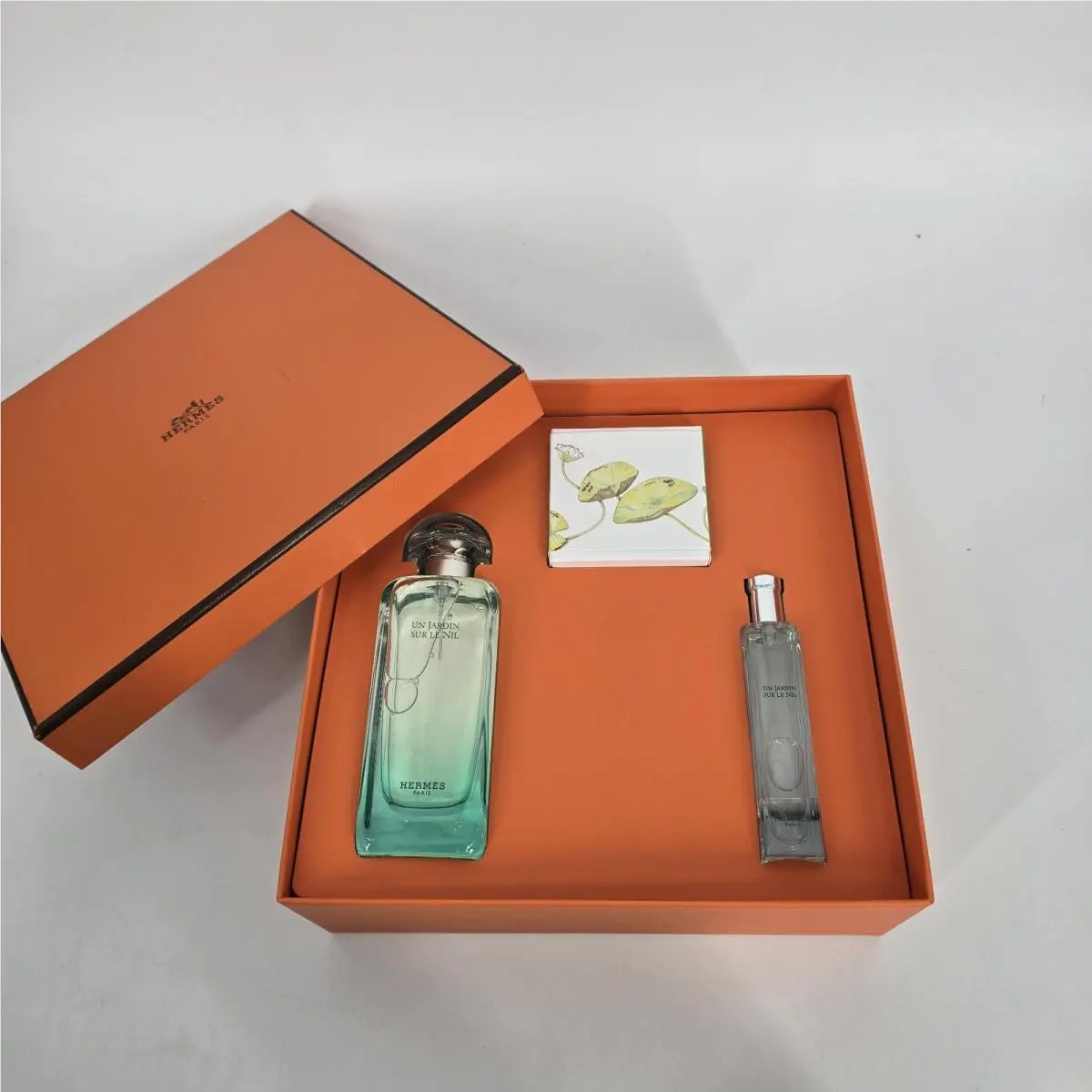 Hermès Un Jardin Sur Le Nil Eau de Toilette 3 Piece Gift Set Spray Soap