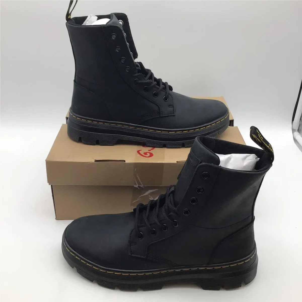 Dr. Martens Combs Leather Black Wyoming Casual Boots 26007001 Mens Size 9