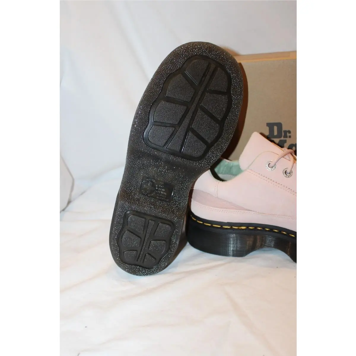 Dr. Martens shoes - Dr. Martens Buzz 5I - Martens Buzz - Pink 5