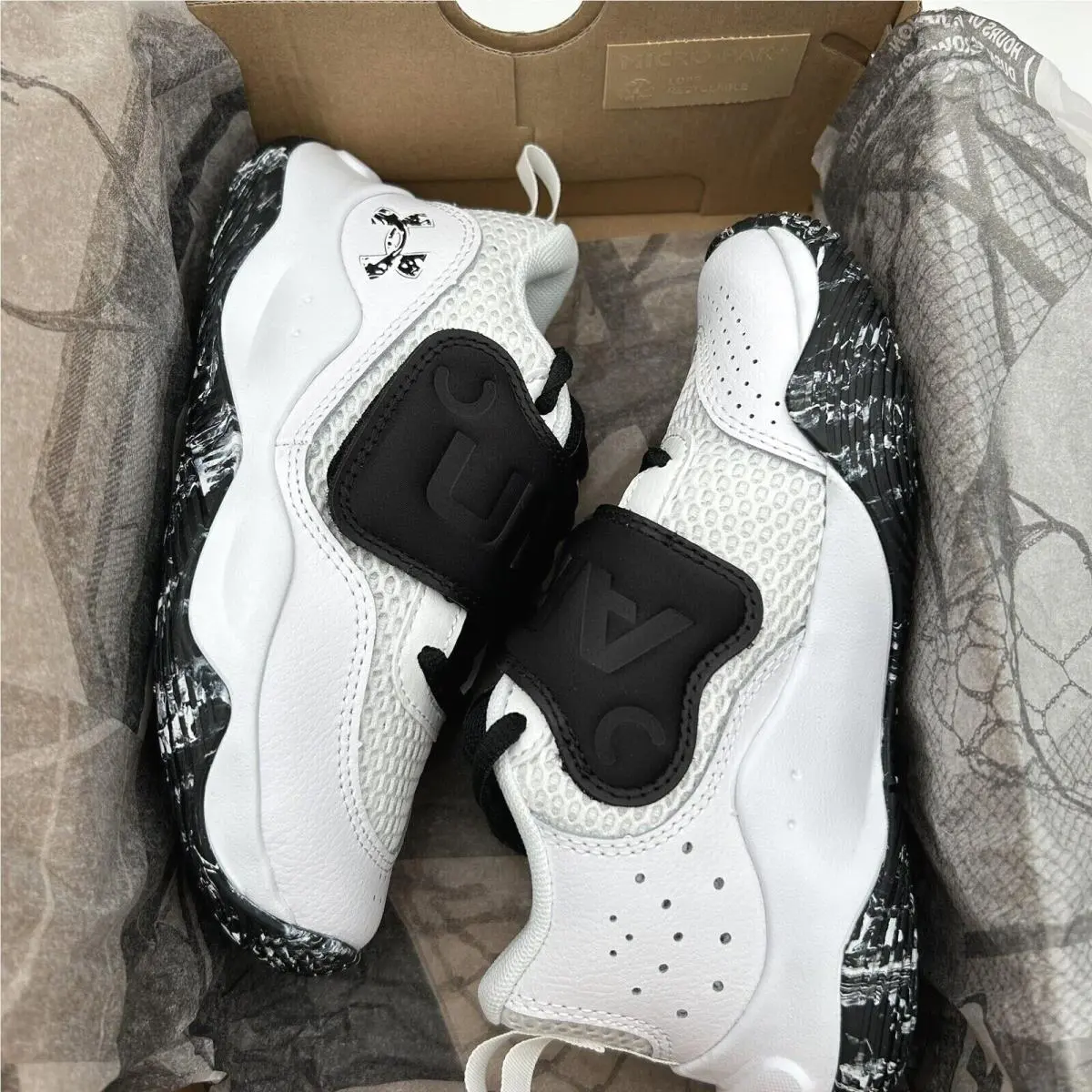 Under Armour shoes - Lockdown - Lockdown - White 9