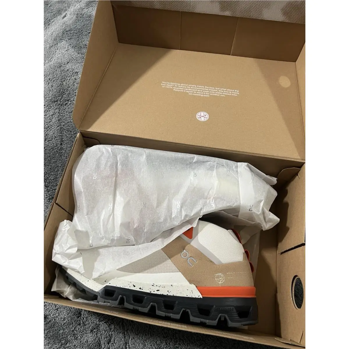 On-Running shoes - On Cloudtrax - Cloudtrax - Ivory 4