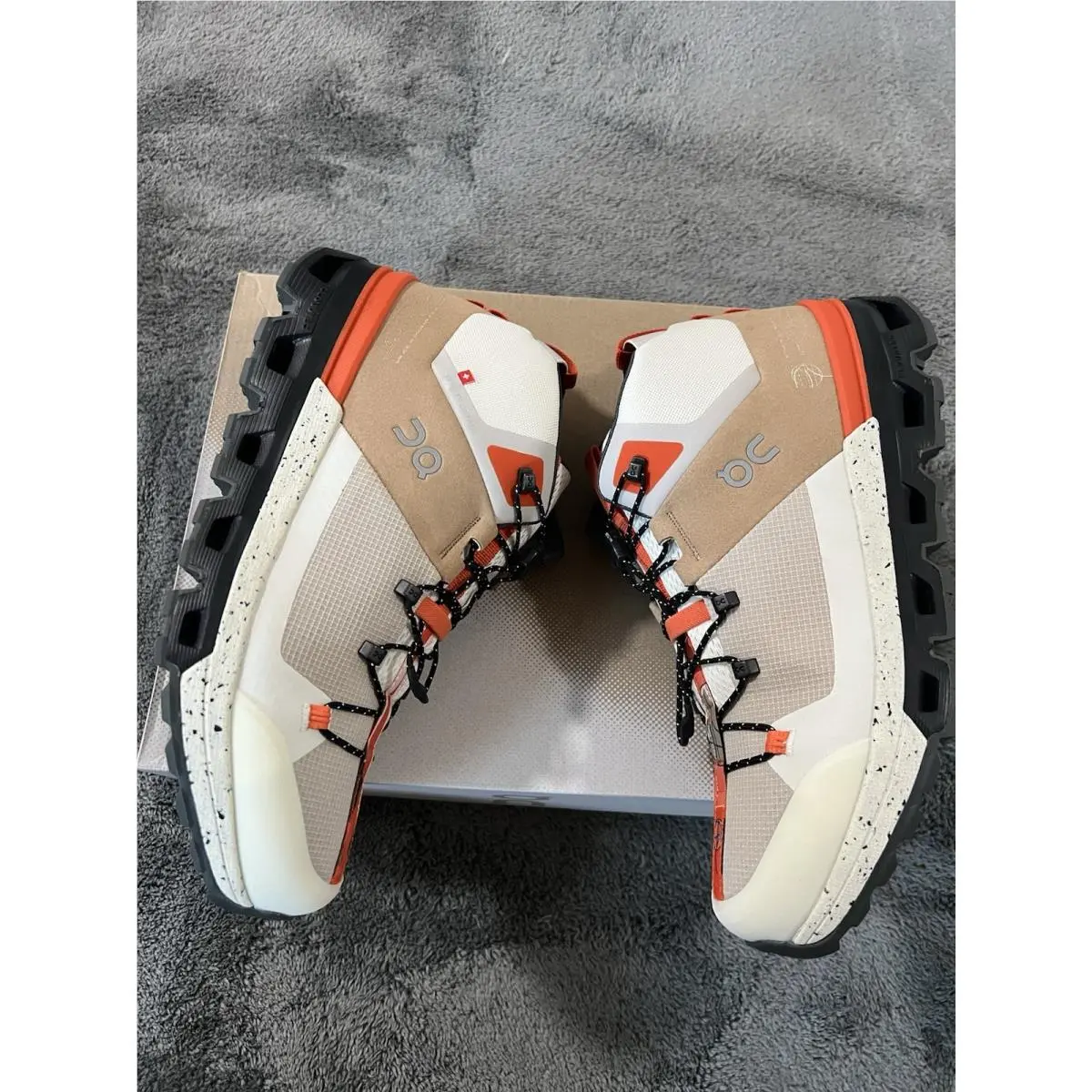 On Running On Cloudtrax Ivory Chai Orange Off White Hiking Shoes Mens Size 9.5
