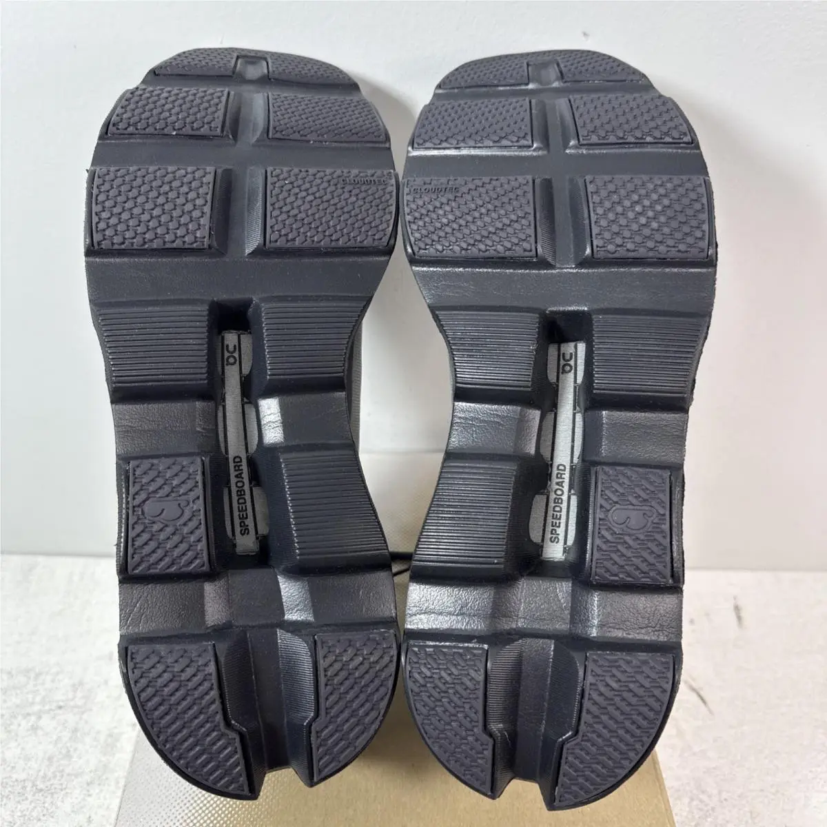On-Running shoes - On Cloudmonster - Cloudmster - 3MF30741536 - Glacier/Black 10