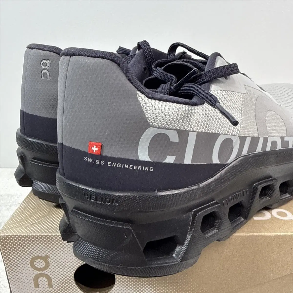 On-Running shoes - On Cloudmonster - Cloudmster - 3MF30741536 - Glacier/Black 5