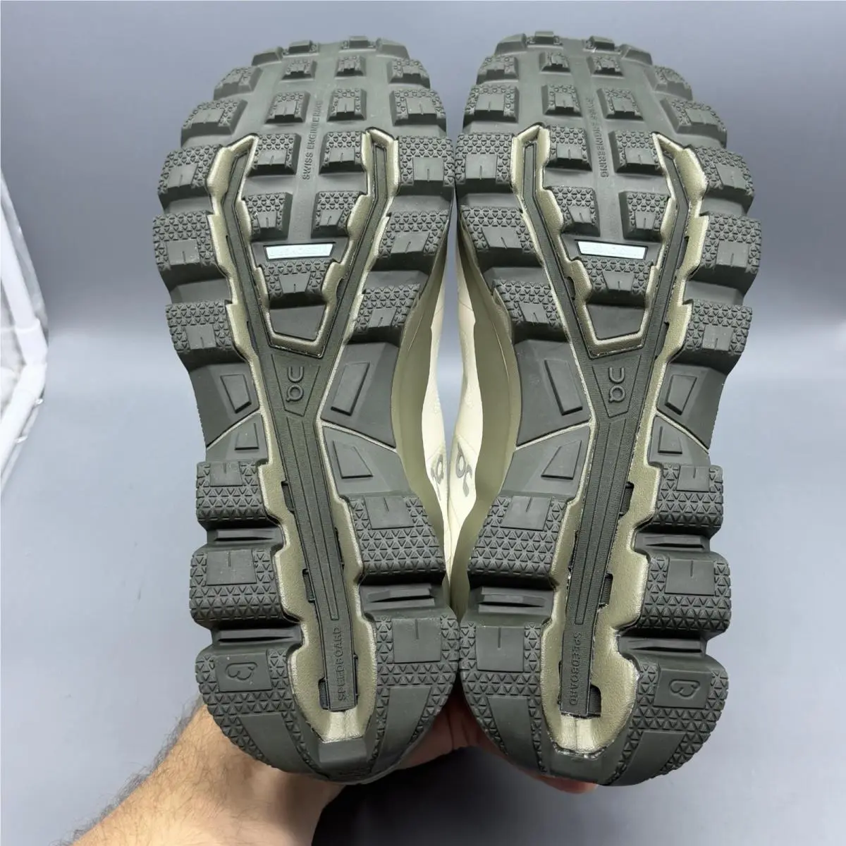 On-Running shoes - Cloudrock - Cloudrock - 2299552 - White (UPC: 7630040594486) 6