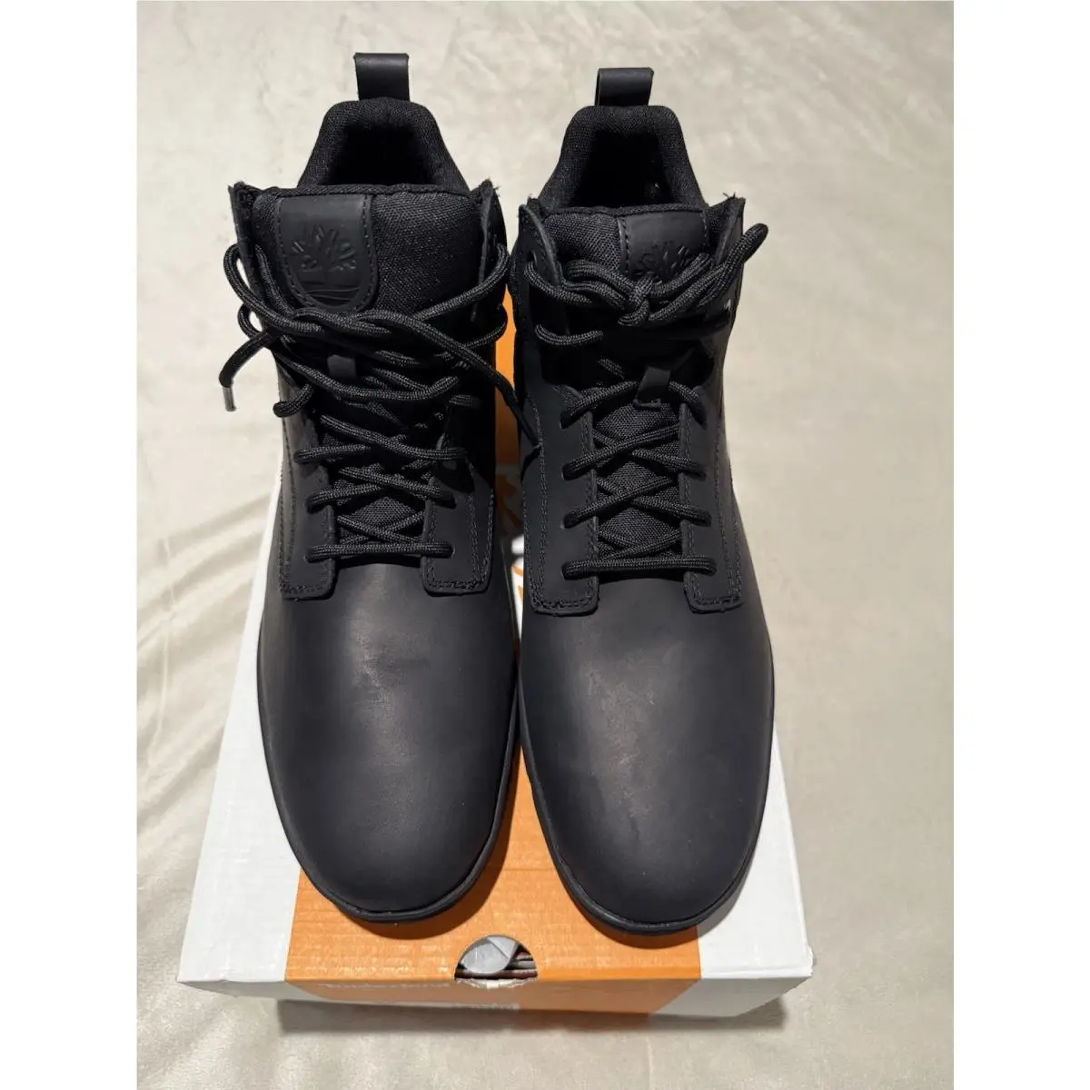 Timberland Men`s Parker Street Mid Sneaker Boot Black Leather Size 9.5