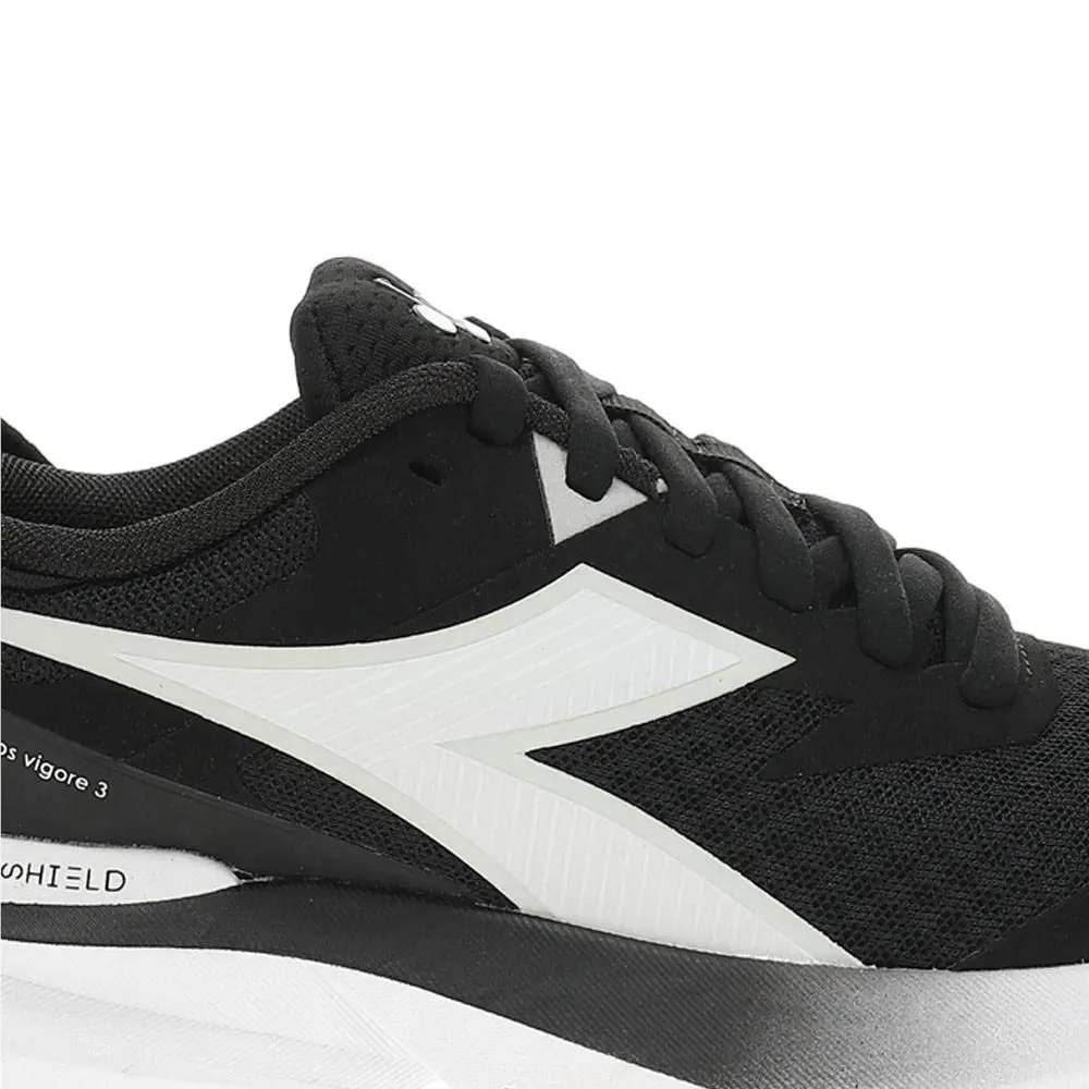 Diadora shoes - diadora Mythos Blushield Vigore 3 Wide Running - 181033-C7406 - Black, White 11