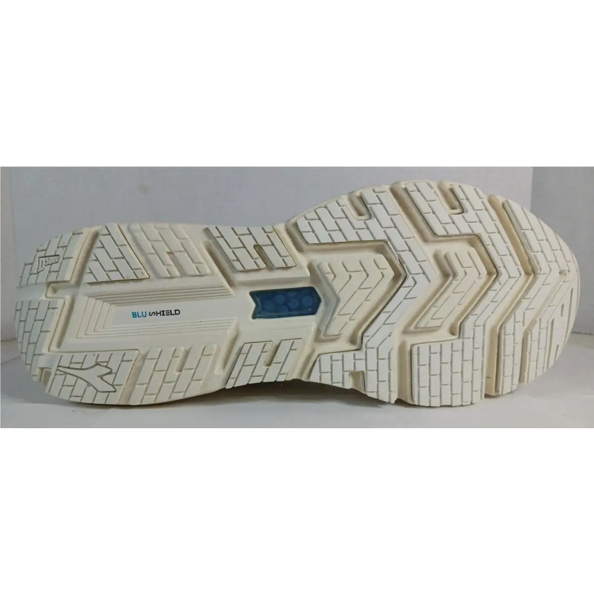 Diadora shoes - diadora Mythos Blushield Volo - Mythos Blushield Volo - 178973-D0058 - Gold (UPC: 193867800361) 6