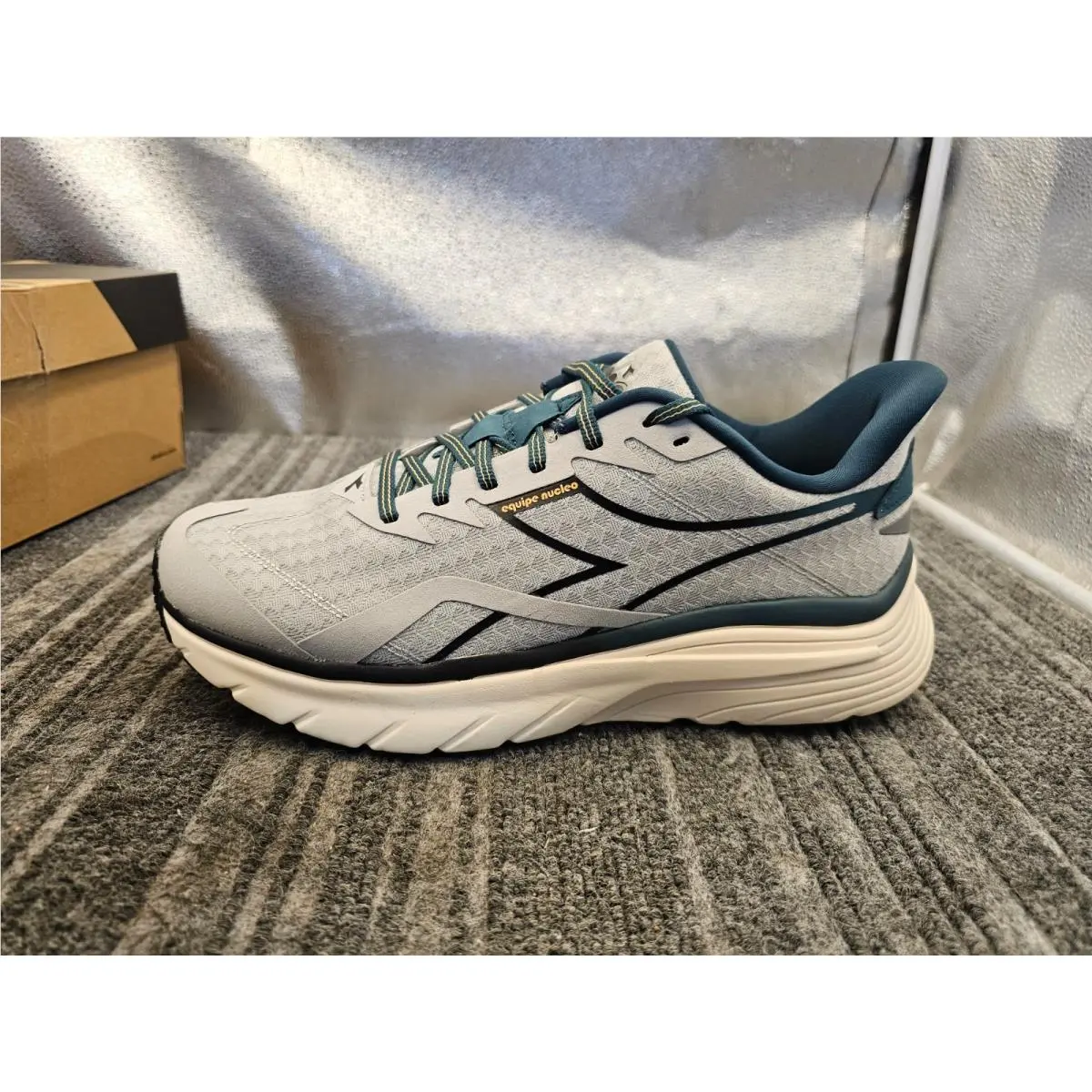 Diadora shoes - diadora Equipe Nucleo Wide Running - 180806-D0860 - Grey (UPC: 197020217553) 1