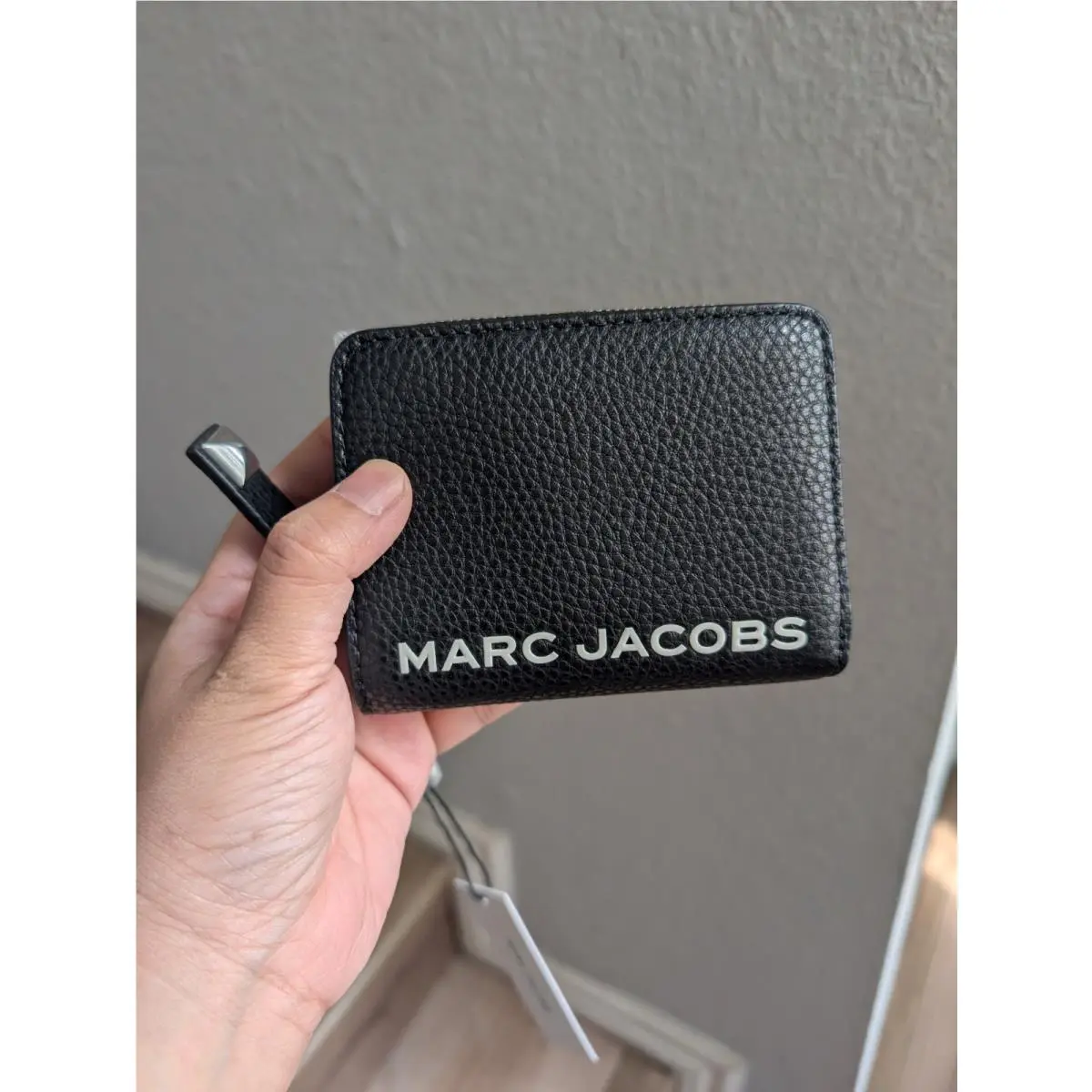 Marc Jacobs Bold Slg Mini Compact Leather Wallet in Black