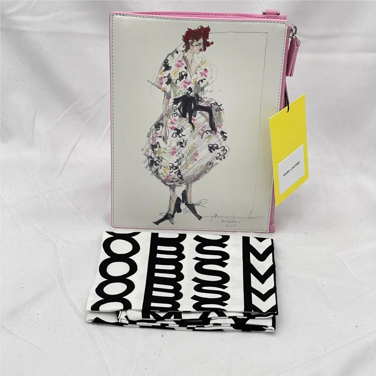 Marc Jacobs Womens The Runway Illustration Wristlet Leather Ribbon Pink