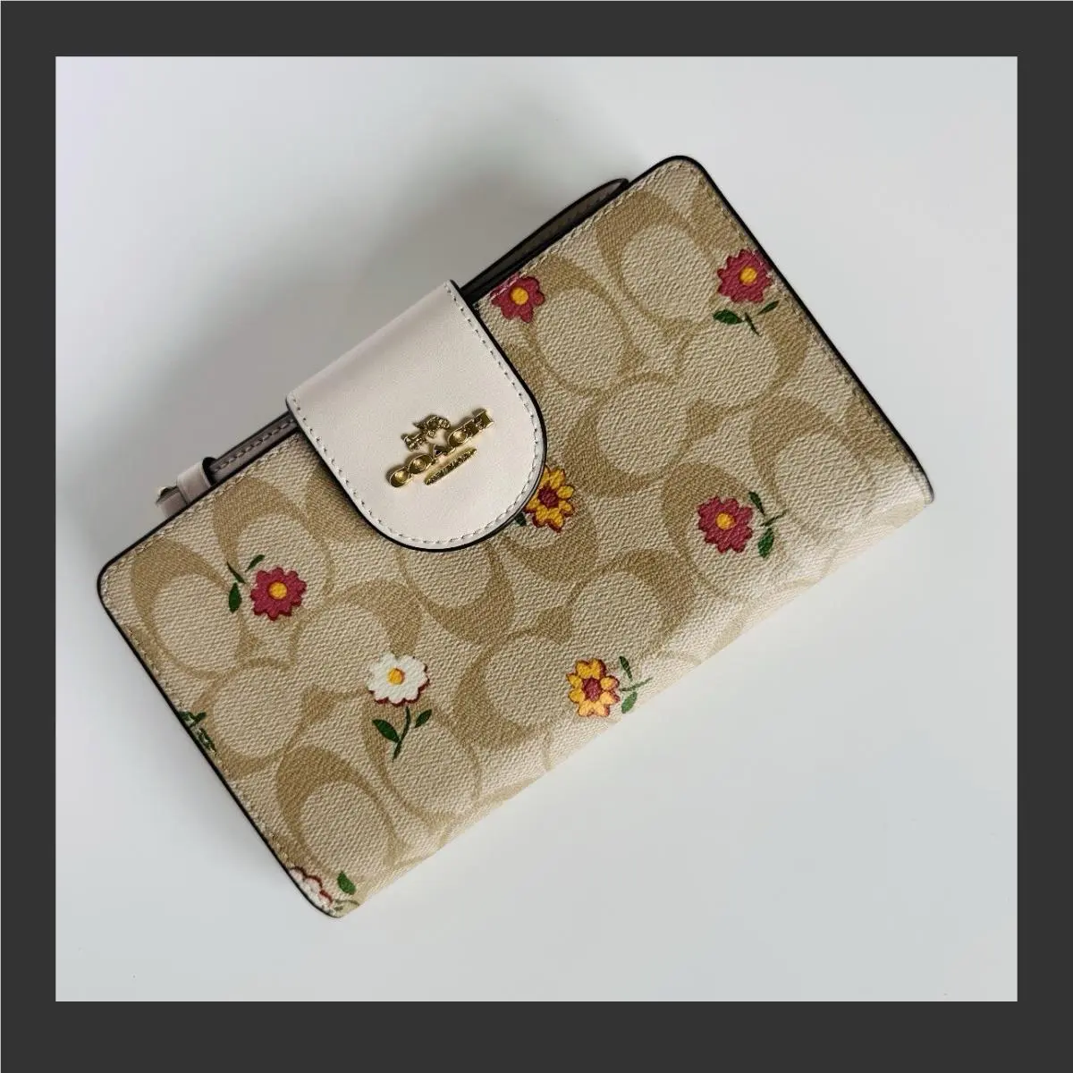 Phone Tech Wallet Signature Canvas W/floral Print Khaki by Coach