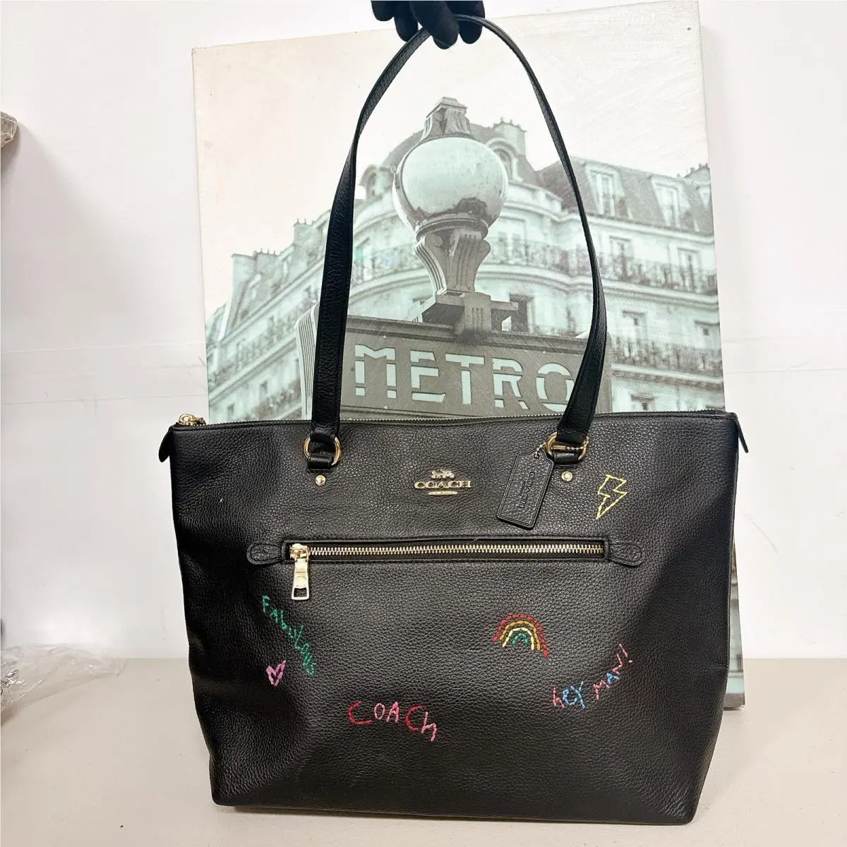 Coach C8365 Gallery Tote Pebble Leather with Diary Embroidery Black Multi