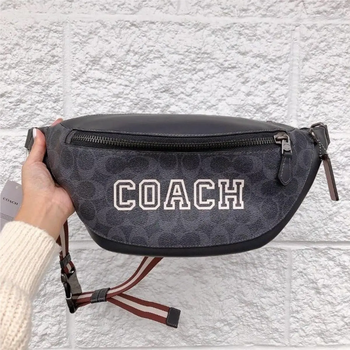 Coach CB912 Warren Belt Bag In Signature Canvas In Qb/denim/chalk