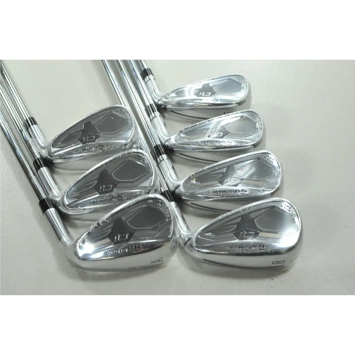 Taylormade Qi Max 5-PW AW Iron Set Regular Flex Right Kbs Max Lite Steel 210664