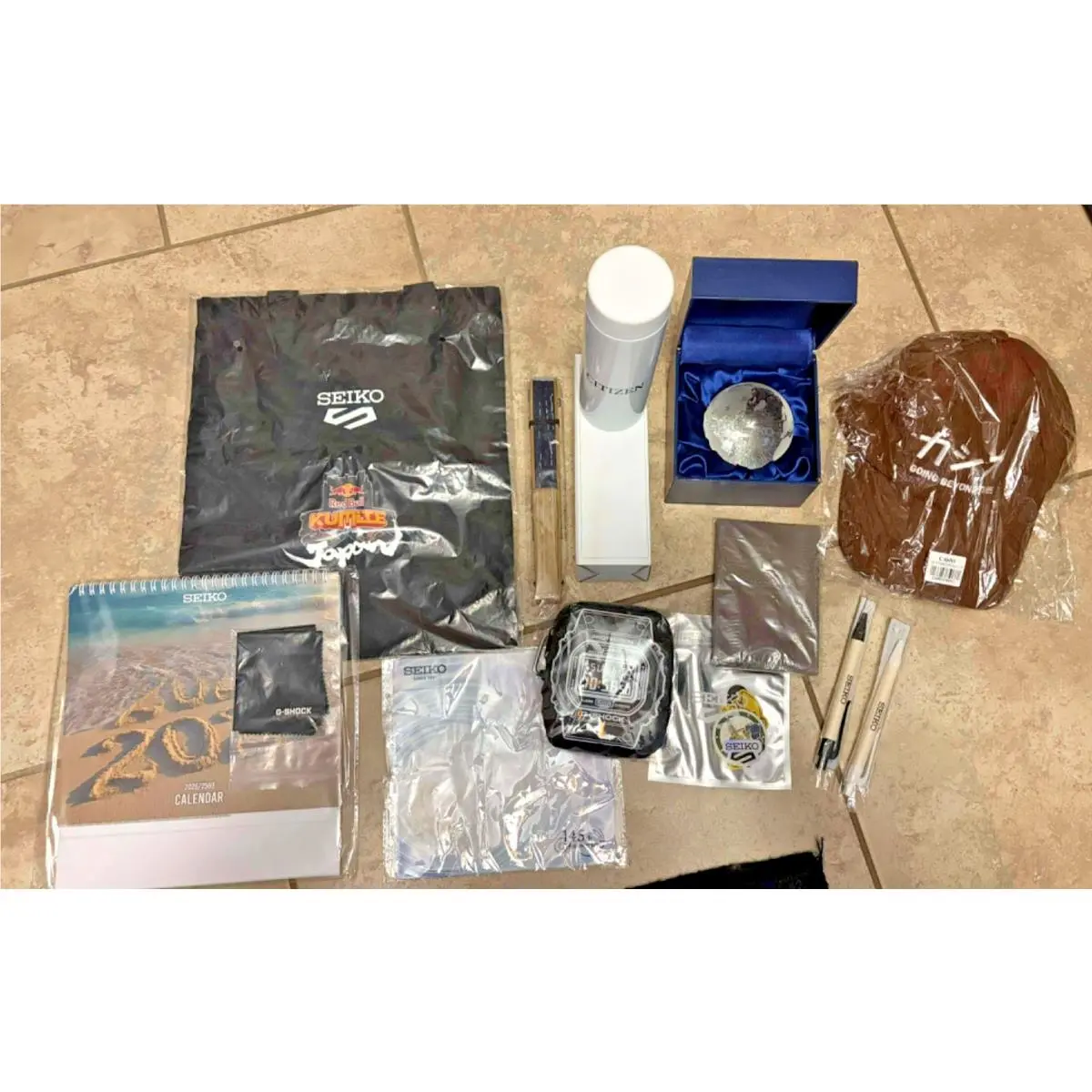 Seiko Casio Gshock Citizen Watch Merchandise Calendar Pen Fan Baseball Cap
