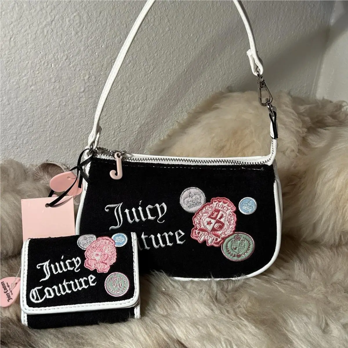 Juicy Couture Girl Rule Convertible Satchel / Wristlet Wallet Set - Black