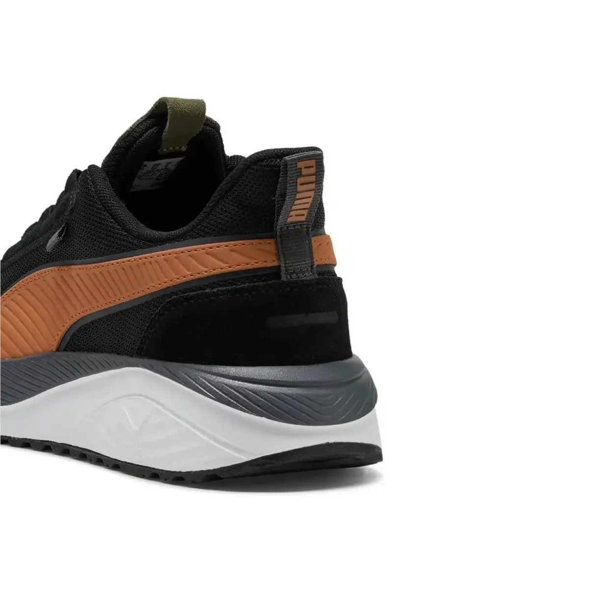 Puma shoes - Black/Tan 11