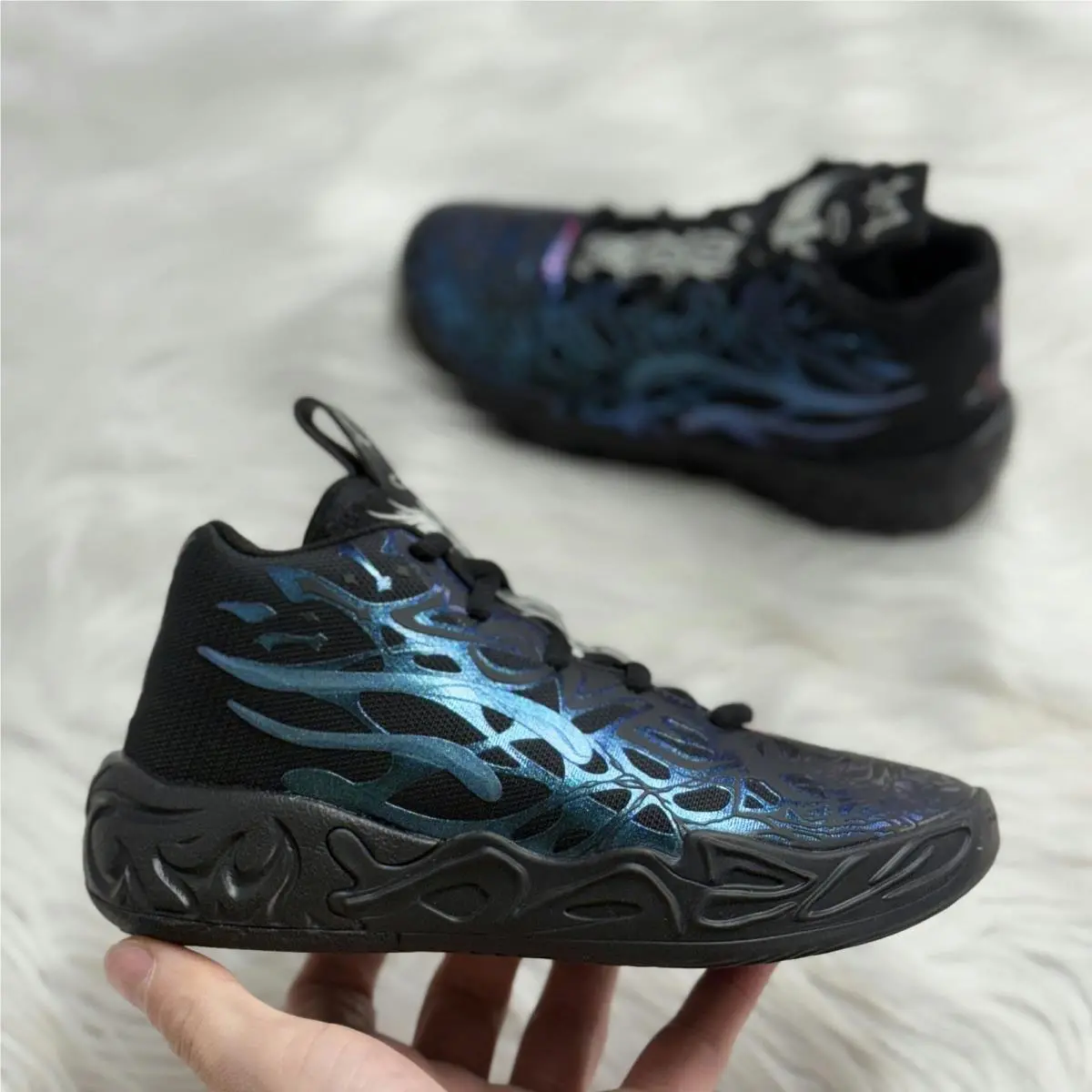 Puma Lamelo Ball MB.04 Reflections PS Basketball 311869-01 Sz 13