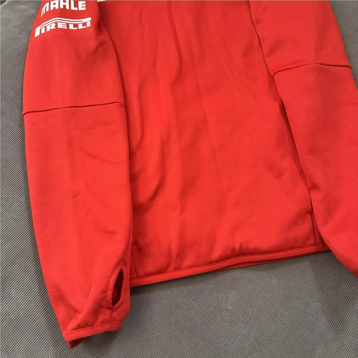 Puma clothing - Red 3