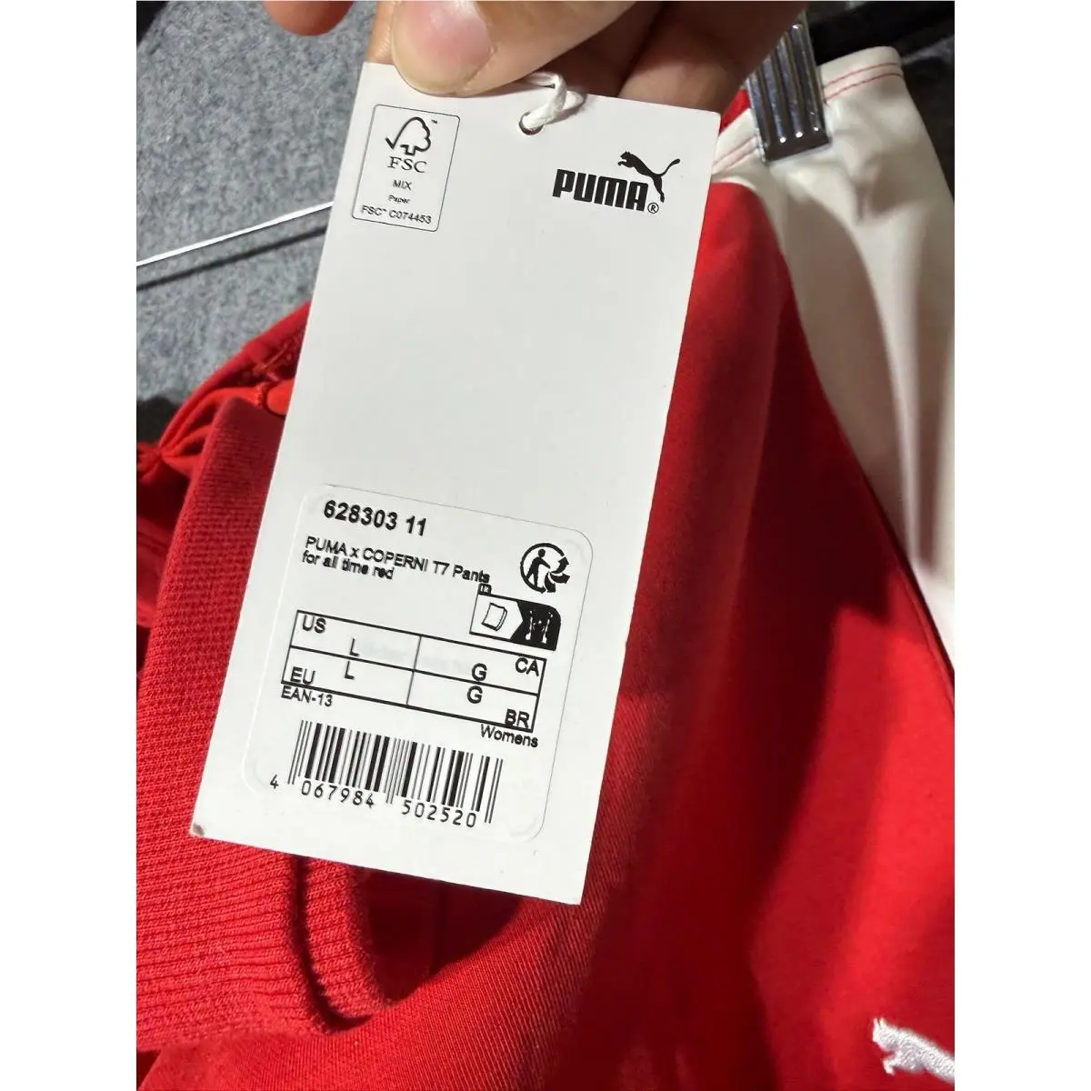 Puma clothing - Red 2