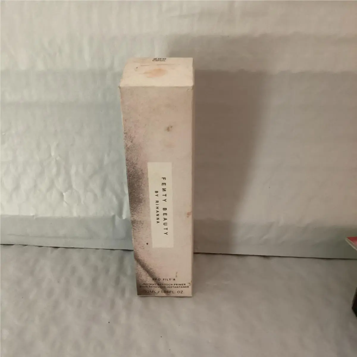 Pro Filt`r Instant Retouch Primer 200 Cool by Fenty Beauty