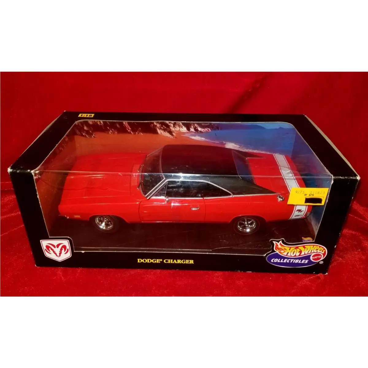 1969 1/18 Scale Hot Wheels Hemi Dodge Charger Red Line Diecast Car