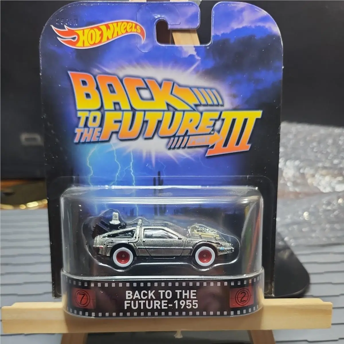 Hot Wheels Back To The Future-1955 Retro Entertainment K83 Time Machine Delorean