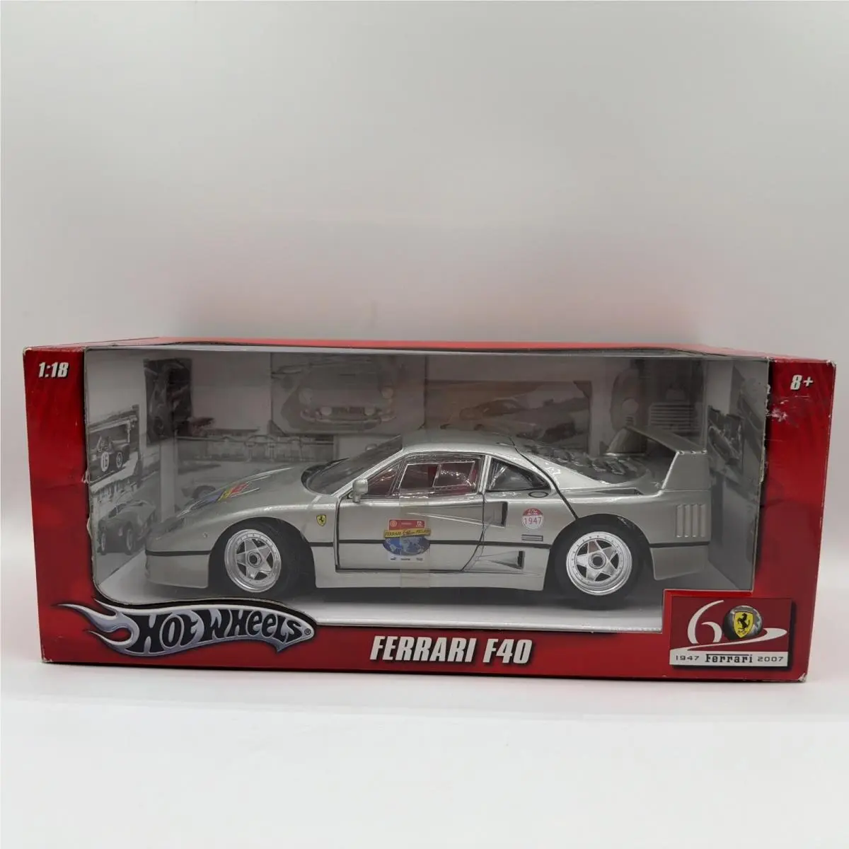 Hot Wheels Ferrari F40 1:18 Diecast 60th Anniversary 1947-2007