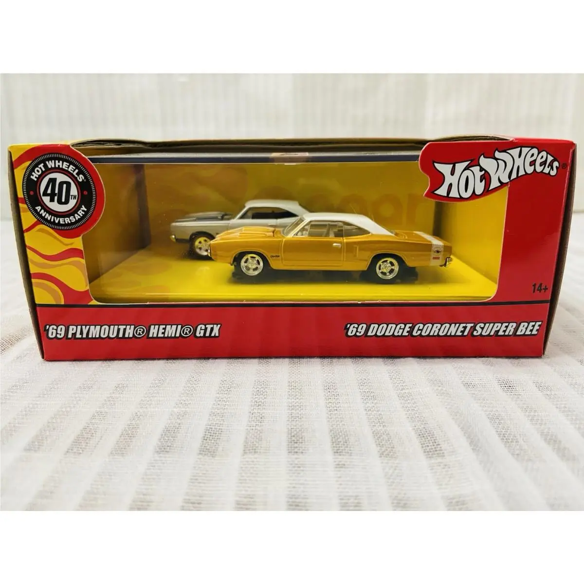 Hot Wheels 1969 Plymouth Hemi Gtx 1969 Dodge Coronet Super Bee Set M3710