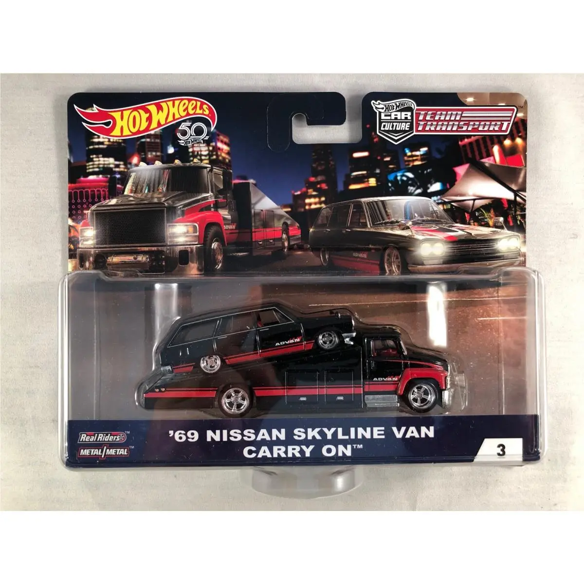 Hot Wheels 2018 Car Culture Team Transport ’69 Nissan Skyline Van Carry On