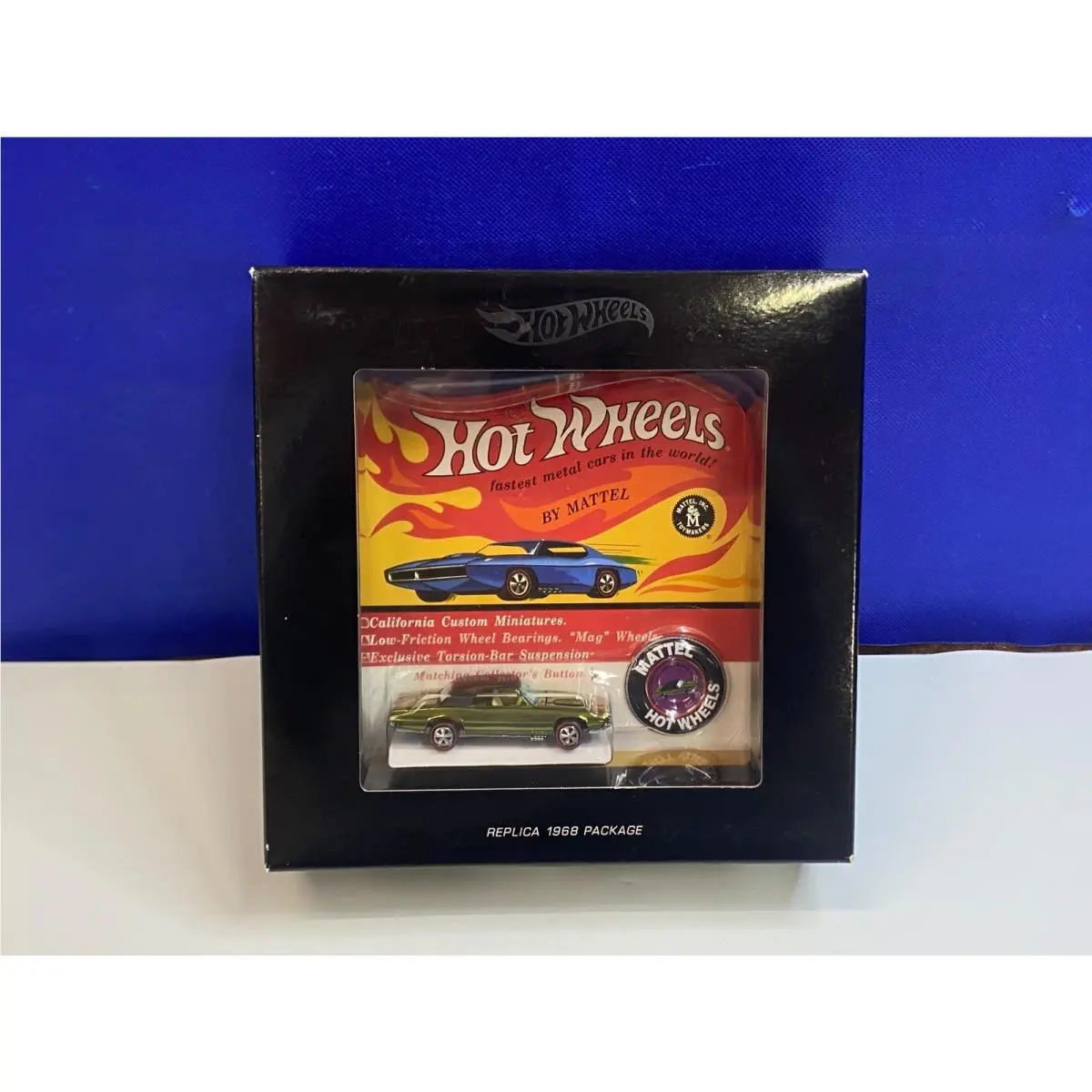 Hot Wheels 1/64 Scale Rlc 16 Green Custom T-bird 650