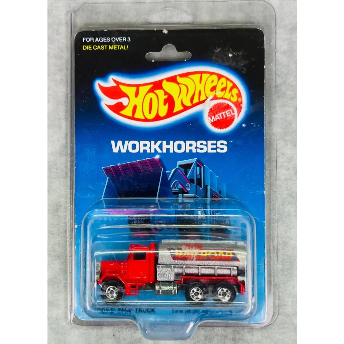 Hot Wheels Workhorses Peterbilt Tank Truck 2547 H22