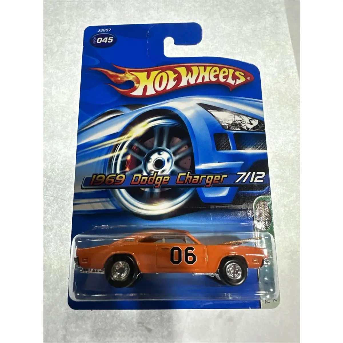 2006 Hot Wheels Super Treasure Hunt 1969 Dodge Charger T-hunt Protective Case
