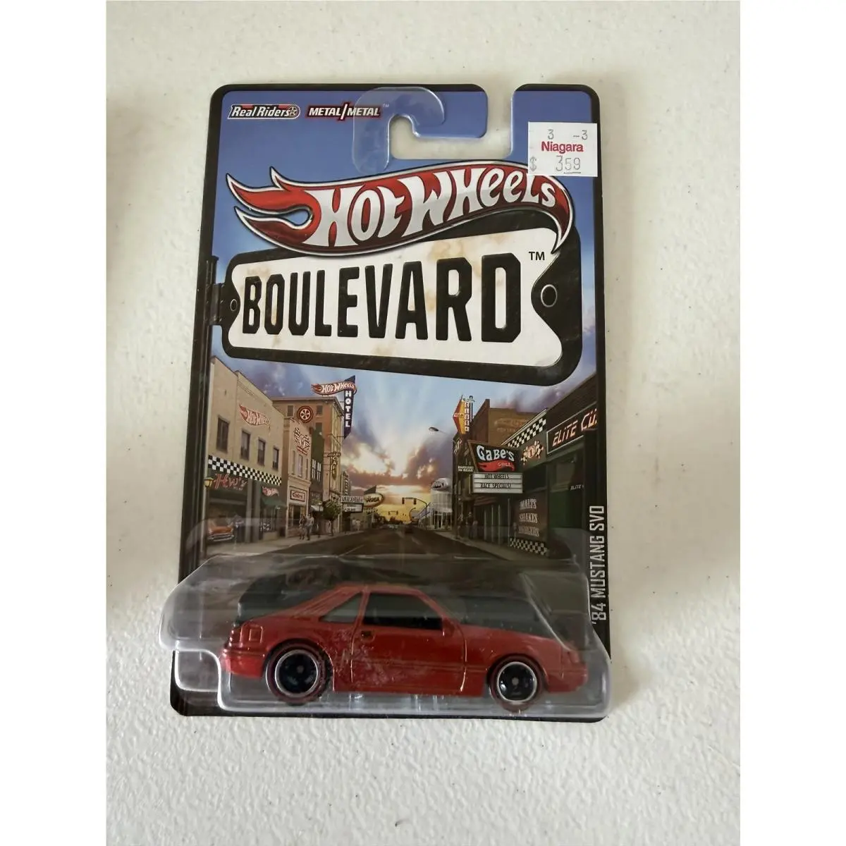 Hot Wheels Boulevard Real Riders `84 Mustang Svo J52