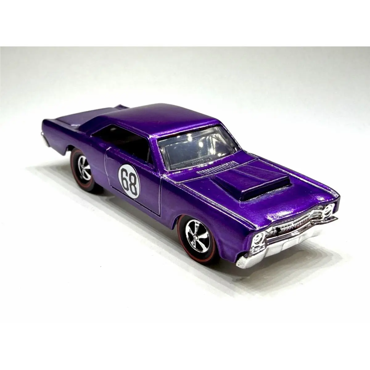 Hot Wheels Custom Made Spectraflame Purple Redline ’68 Dodge Dart